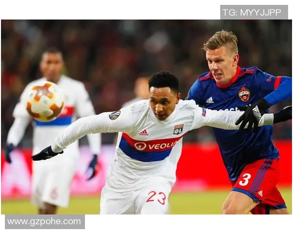 法甲焦点战里尔主场迎战里昂双方争夺三分的激烈对决